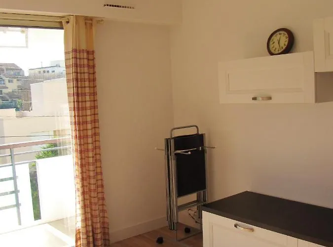 Moderne A - 50 M² - Vue Sur Jardin *