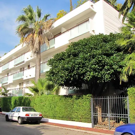 Moderne A 50 M² Vue Sur Jardin * Antibes