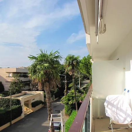 Lägenhet Moderne A - 50 M² - Vue Sur Jardin Antibes