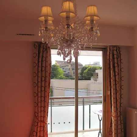Apartment Moderne A 50 M² Vue Sur Jardin *