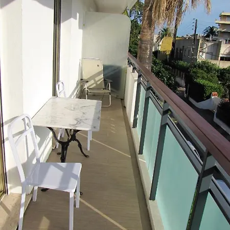 Moderne A - 50 M² - Vue Sur Jardin أنتيب