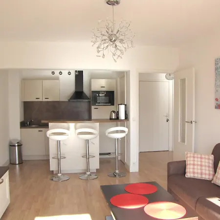 Moderne A - 50 M² - Vue Sur Jardin Apartmán Antibes