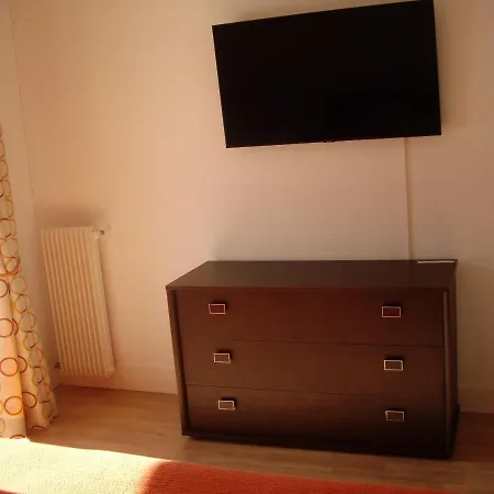 Moderne A - 50 M² - Vue Sur Jardin شقة أنتيب