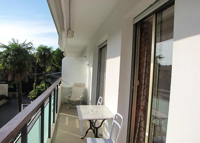 Moderne A - 50 M² - Vue Sur Jardin Antibes